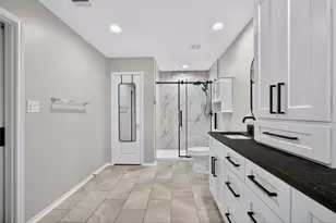 242 Wildwood Dr, Georgetown, TX 78633 - Photo 23