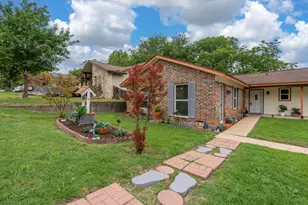 716 Buckingham Pl, Austin, TX 78745 - Photo 3