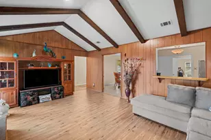716 Buckingham Pl, Austin, TX 78745 - Photo 19