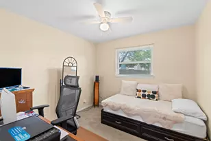 716 Buckingham Pl, Austin, TX 78745 - Photo 13