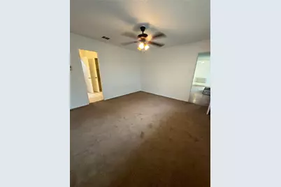 5601 Porsche Lane, Austin, TX 78749 - Photo 9