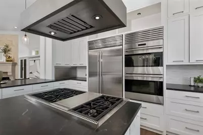 2547 Waymaker Way, Austin, TX 78746 - Photo 11