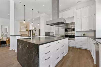 2547 Waymaker Way, Austin, TX 78746 - Photo 9