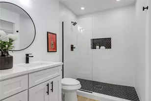 813 Cardiff Dr, Austin, TX 78745 - Photo 25