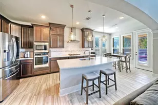 113 Shady Point Ct, Georgetown, TX 78628 - Photo 11