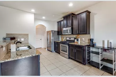 1524 Treeta Trail, Kyle, TX 78640 - Photo 7