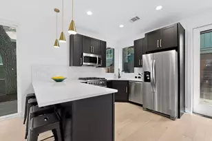 1708 Canterbury St, Austin, TX 78702 - Photo 7