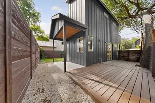 1708 Canterbury St, Austin, TX 78702 - Photo 37