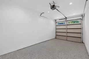 1708 Canterbury St, Austin, TX 78702 - Photo 29
