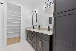 1708 Canterbury St, Austin, TX 78702 - Photo 19