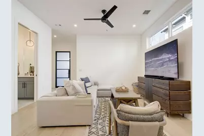 1411 Cometa Street #B, Austin, TX 78721 - Photo 5