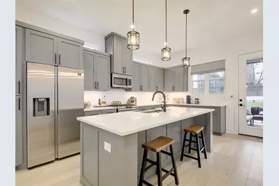 1411 Cometa Street #B, Austin, TX 78721 - Photo 9