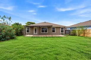 208 Rock Hound Ln, Liberty Hill, TX 78642 - Photo 31