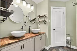 208 Rock Hound Ln, Liberty Hill, TX 78642 - Photo 21