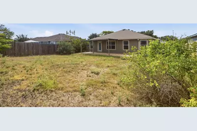 208 Rock Hound Lane, Liberty Hill, TX 78642 - Photo 39