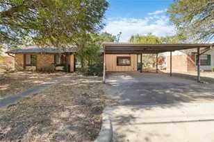 757 N Main St, La Grange, TX 78945 - Photo 1