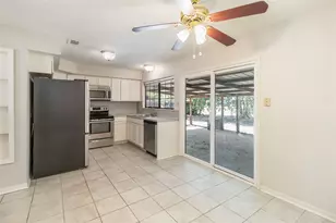 757 N Main St, La Grange, TX 78945 - Photo 23