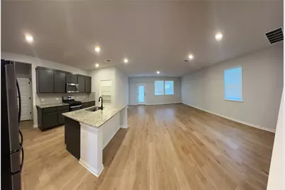 139 Gullivers Drive, Elgin, TX 78621 - Photo 7