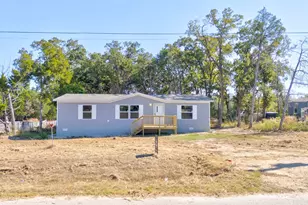 107 Los Cueva Rd, Elgin, TX 78621 - Photo 3