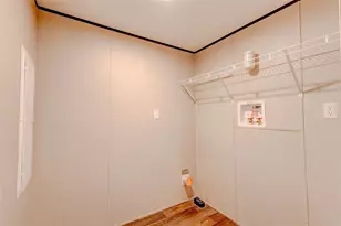 107 Los Cueva Rd, Elgin, TX 78621 - Photo 11