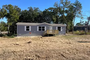 107 Los Cueva Rd, Elgin, TX 78621 - Photo 5