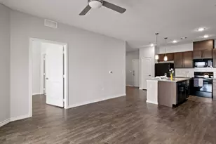 2551 Guadalupe St, Seguin, TX 78155 - Photo 7