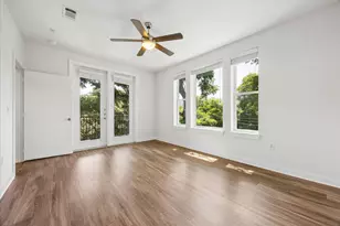1900 Barton Springs Rd, Austin, TX 78704 - Photo 13