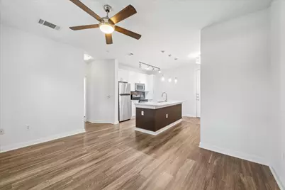 1900 Barton Springs Road #4041, Austin, TX 78704 - Photo 17