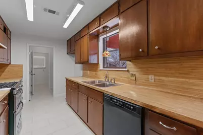 209 E Rector Street, Manor, TX 78653 - Photo 9