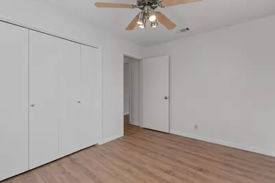 209 E Rector Street, Manor, TX 78653 - Photo 21