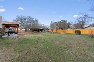 209 E Rector St, Manor, TX 78653 - Photo 25