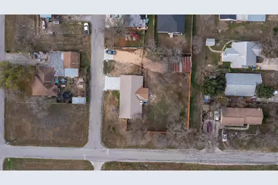 209 E Rector Street, Manor, TX 78653 - Photo 29