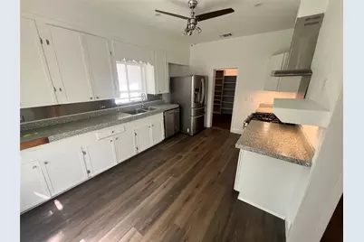 115 Hickman Street, Liberty Hill, TX 78642 - Photo 11