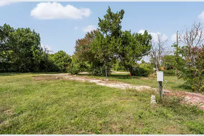 1305 High Chaparral Drive, Leander, TX 78641 - Photo 3