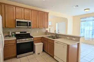 1900 Scofield Ridge Pkwy, Austin, TX 78727 - Photo 5