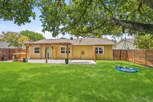 11214 Prairie Dove Cir, Austin, TX 78758 - Photo 17