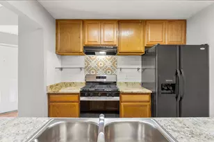 413 Country Aire Dr, Round Rock, TX 78664 - Photo 11