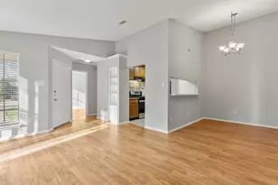 413 Country Aire Dr, Round Rock, TX 78664 - Photo 5