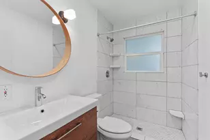 3001 Catalina Dr, Austin, TX 78741 - Photo 17