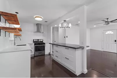 3001 Catalina Drive, Austin, TX 78741 - Photo 5