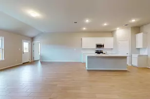 19913 Schatz Wy, Manor, TX 78653 - Photo 5