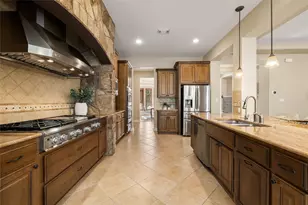 312 Horseback Hollow, Austin, TX 78732 - Photo 11