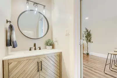 1101 Grove Boulevard #306, Austin, TX 78741 - Photo 23