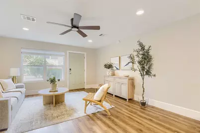 1101 Grove Boulevard #306, Austin, TX 78741 - Photo 13