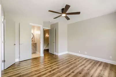 1101 Grove Boulevard #306, Austin, TX 78741 - Photo 17