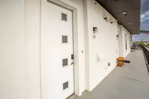 4507 E Martin Luther King Jr Blvd, Austin, TX 78721 - Photo 3