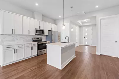 4507 E Martin Luther King Jr Boulevard #133, Austin, TX 78721 - Photo 11