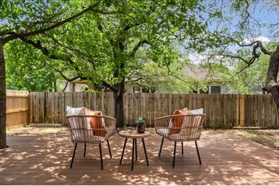 11208 Bastogne Loop, Austin, TX 78739 - Photo 35