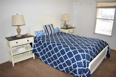 129 Suzanne Drive, Bastrop, TX 78602 - Photo 15