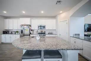 7525 Desert Needle Dr, Lago Vista, TX 78645 - Photo 11